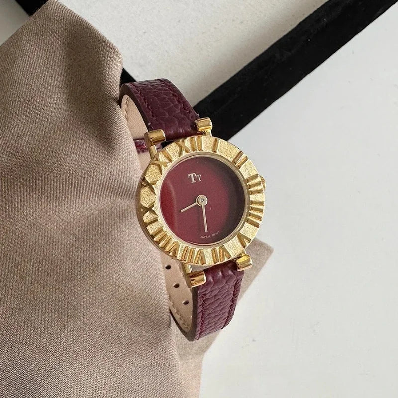 Red Top Brand Women's Quartz Watch Retro Gold Roman Frame Leather Waterproof Leather Women's Watch Relógio Feminino