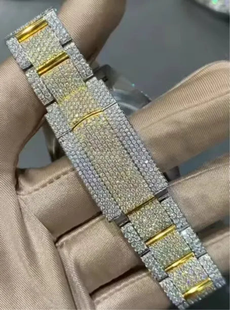 Luxury Men's Stainless Steel Mechanical Watch Diamond Charm Analog Dial Hottest Fashion Accessory Eta Movement