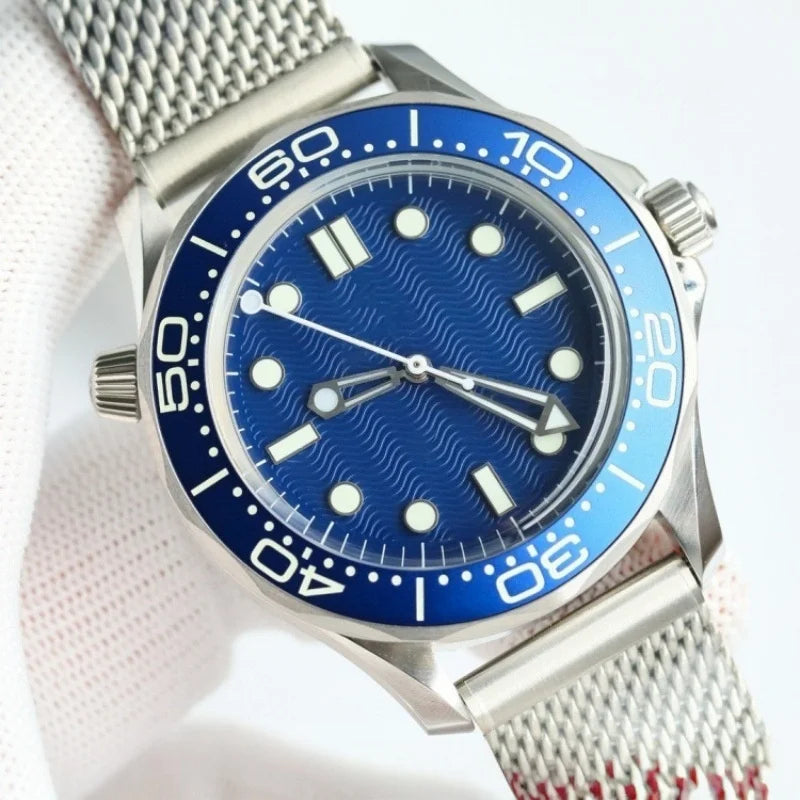 High End Design  Fully Automatic Mechanical Waterproof, Luminous Men's Watch