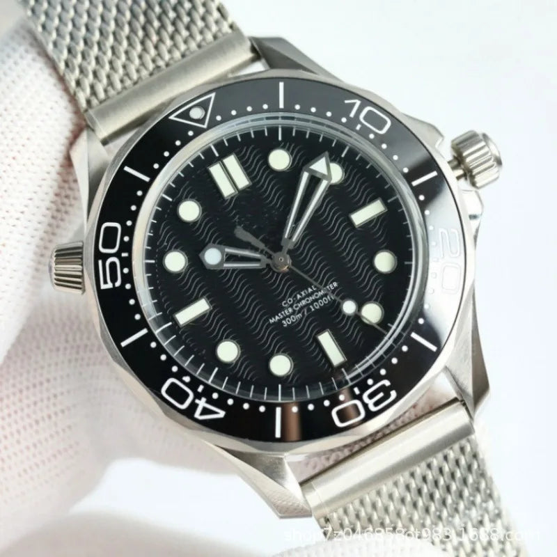 High End Design  Fully Automatic Mechanical Waterproof, Luminous Men's Watch