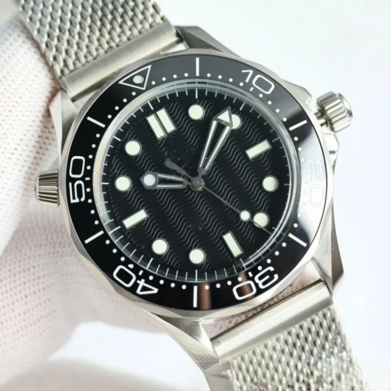 High End Design  Fully Automatic Mechanical Waterproof, Luminous Men's Watch