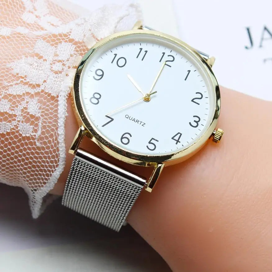 Luxury Hot Watch Men Fashion Sport Quartz Clock Mens Watches Unisex Simple Business Fashion Steel Strip Quartz Brand Wrist Watch