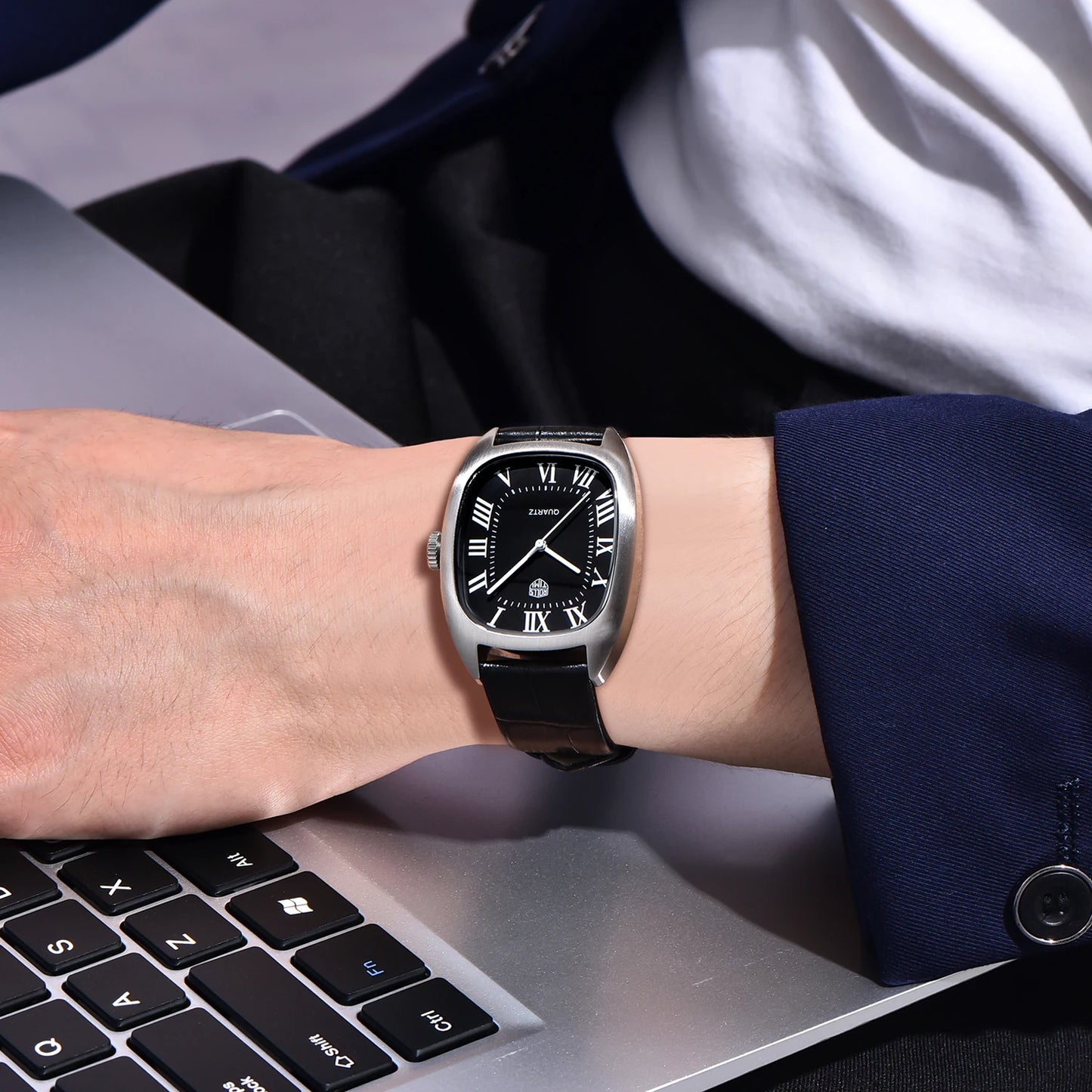 2025 New RollsTime Men's Watches Quartz Wristwatches Top Brand Luxury Watch For Men VH31 Sports Waterproof Leather Clock Reloj